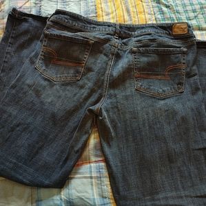 SALE! American Eagle Favorite Boyfriend Jeans!